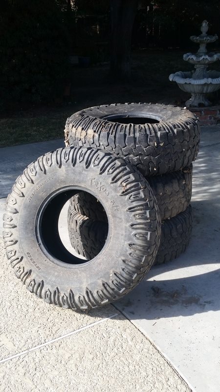 set of 4 Interco TrXus 38.50x14.50R17 tires