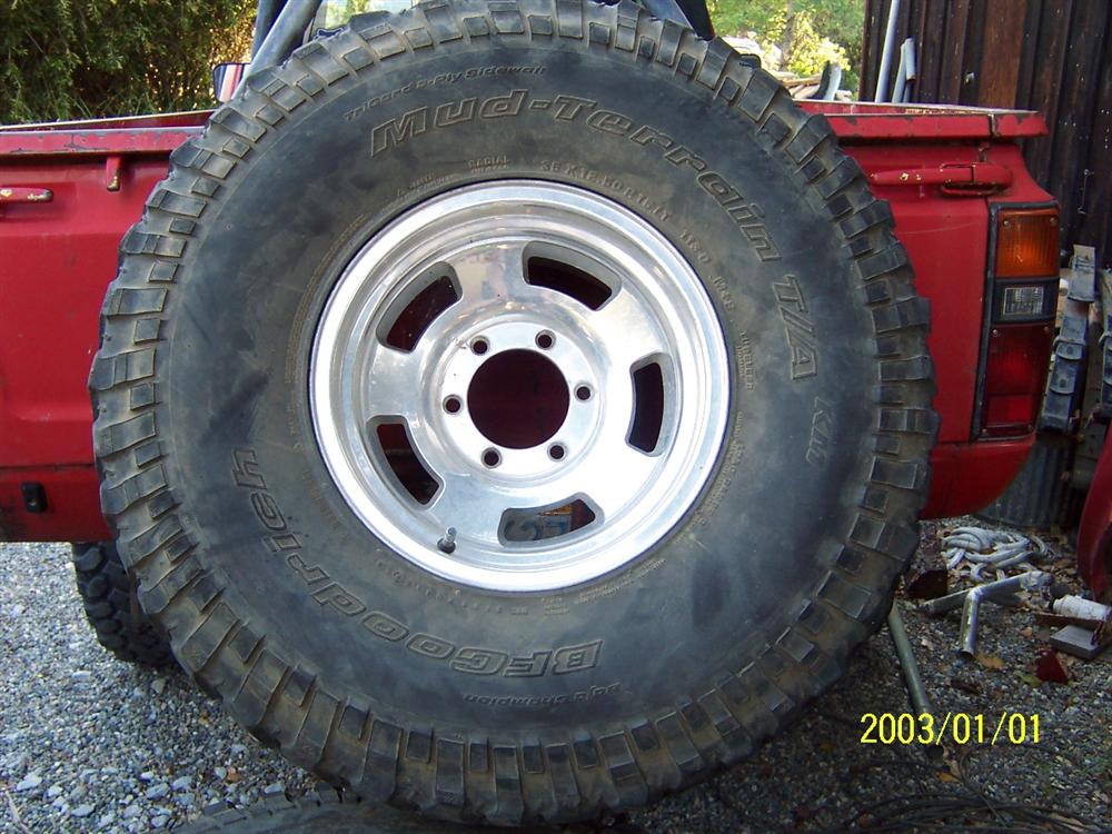 BFG 35" mudders on nice aluminum wheels -  NEW PRICE DROP!